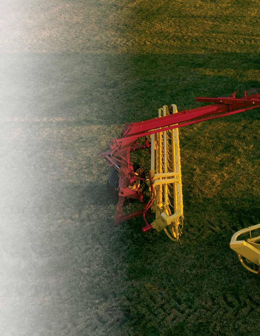 1 Unitized frame construction maintains a constant windrow width even in sharp turns.