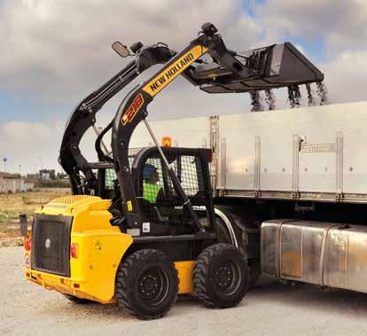 THE BOOM VERTICAL BOOM GEOMETRY BEST-IN-CLASS DUMP HEIGHT AND REACH The re-designed vertical lift geometry of the SUPER BOOM enables operators to load material right in the centre of the truck bed.