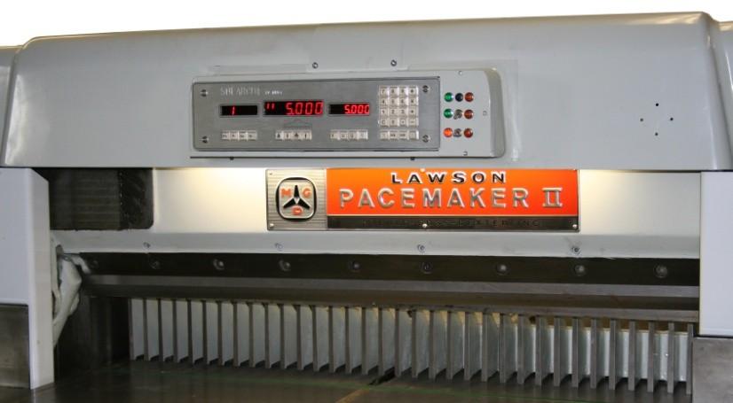 Shear-Cut Programmable Back Gauge Controller For All Paper Cutters 21 Specifications: Solid State Circuitry Vacuum Florescent Display Microprocessor controlled Infinitely variable back gauge