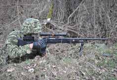 Version SR M07 is furnished with wooden stock of variable