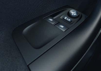 R 300 BT radio 6-way adjustable driver s seat 4-way adjustable passenger seat