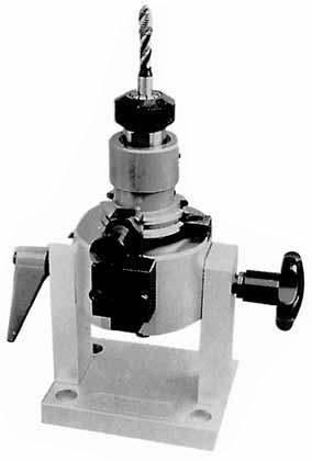 Tool Block TOOL MOUNTING DEVICE TILTING BETWEEN 0 AND 90 DEGREES Rapid, simple and robust, the TOOL- BLOCK has been