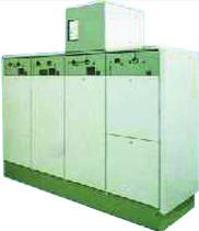 Eaton Medium Voltage Switchgear SVS/08 SVS/08 is a fully metal enclosed, epoxy resin insulated switchgear system with vacuum interrupters, designed and manufactured for indoor, non-withdrawable