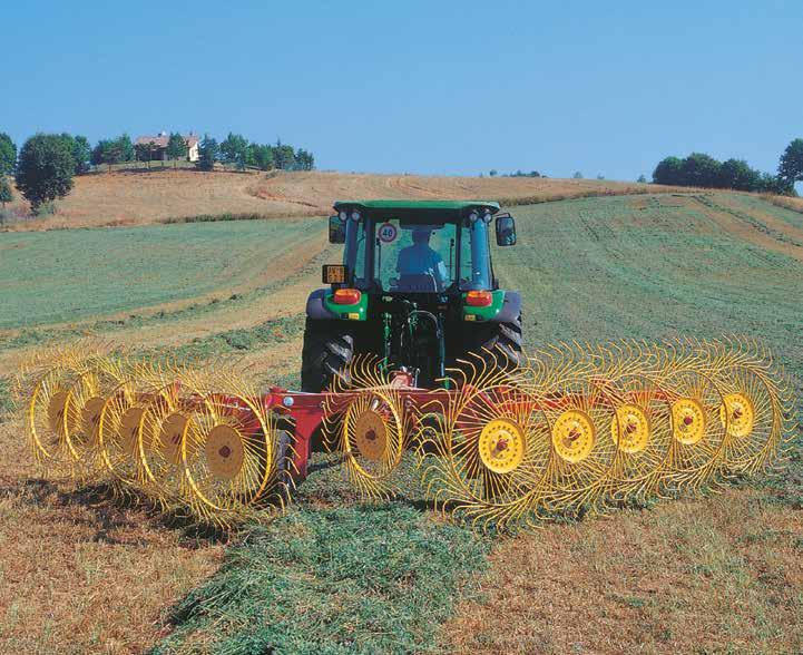 QR Trailed Hayrake Pictured: HR-QR/10 APPLICATION: Suitable for raking and turning spreading hay crops, silage and grain crop stubble. Used as a V or Inline rake.