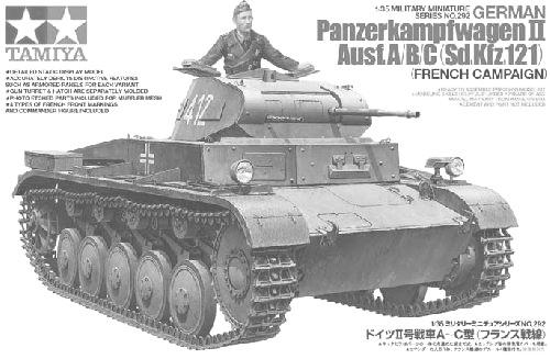 99 35296 Italian Carro Armato M13/40 Medium Tank 37.59 35297 SDKFZ 232 Schwerer Panzerspawagen 8-RAD Africa Corps 46.