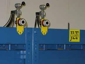 Block or Press Long Entry Door Stiles up to 10 Pod Press is powered by a total of (18) 30 Square Inch Diaphragm Cylinders Diaphragm