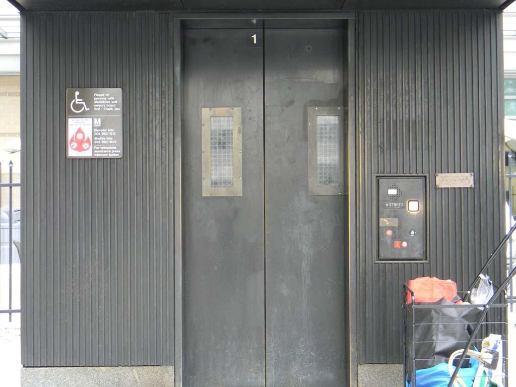 Foggy Bottom Station - Elevator