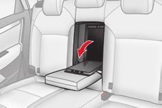 Rear fittings 12 V accessory socket Rear armrest Comfort system for the rear passengers.