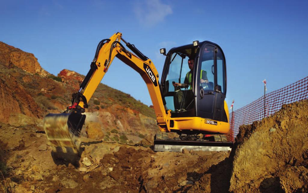 NEW Mini Excavator Operating Weight: 1822 kg (4016 lb)