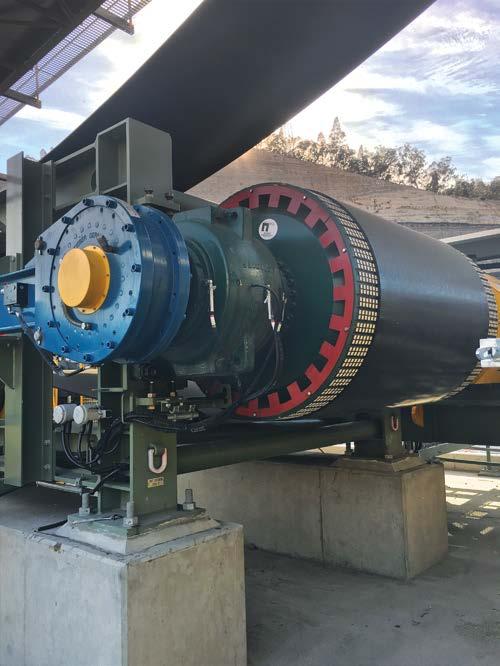 Releasable Clutch Technology Trends For Mine Conveyors Dual RDBR 300 models with 70 knm torque per unit are installed on the 1800 mm (5.9 ft.) wide, 3,050 m (1.