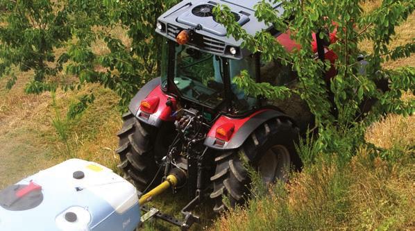 6 Linkage & PTO The MF3600 Series combines power and agility to make it the ideal PTO tractor.