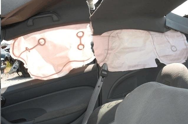 5 in) in height and 40 cm (15.8 in) in width in its deflated state. The air bag was configured with a single vent port and no tethers.