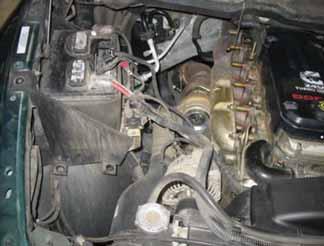 When installing the intake system, do not completely tighten the hose clamps or
