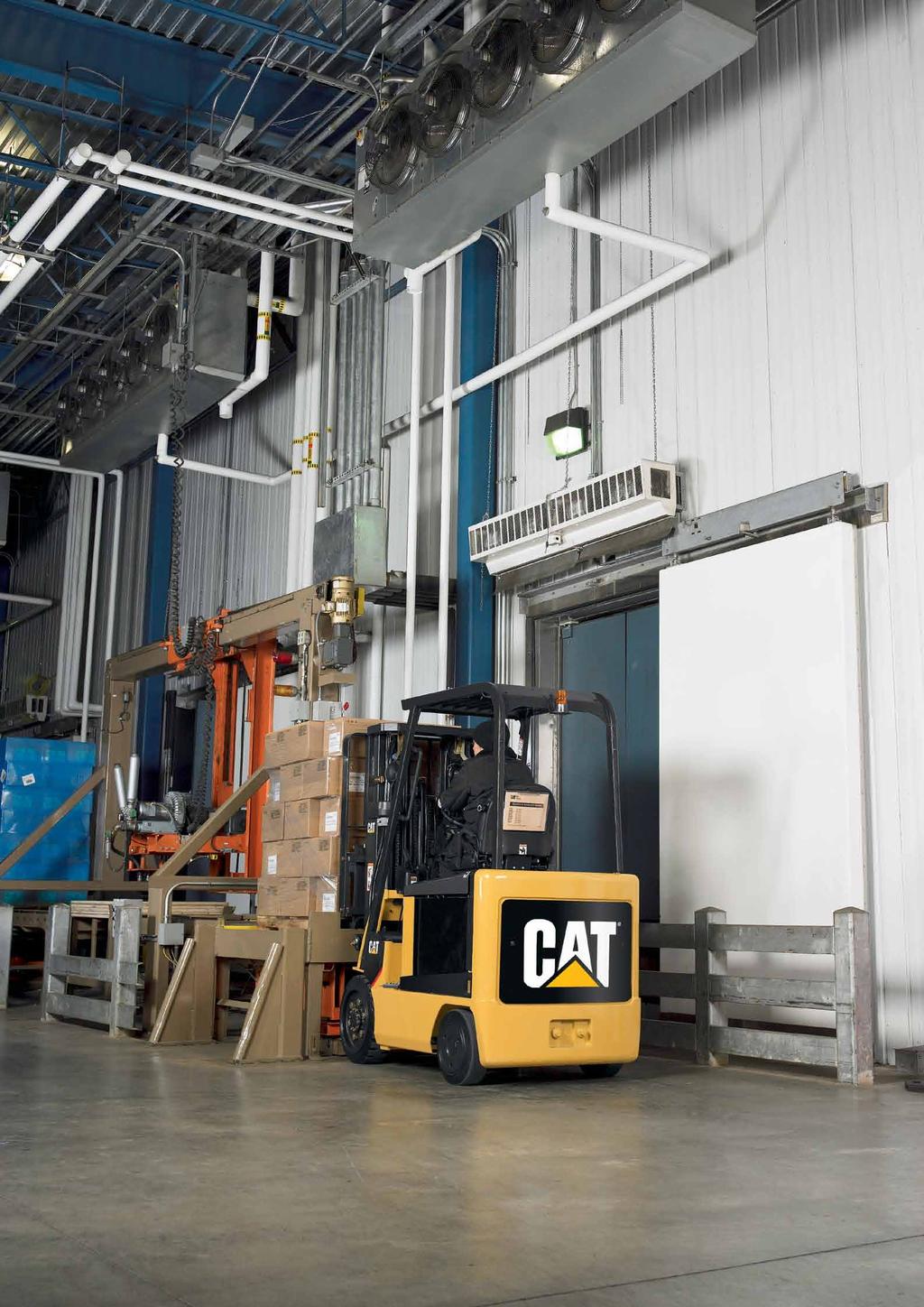 E3000-EC4000 Series Top Performance Demanding applications call for tough equipment. Cat lift trucks are built for diverse, rugged applications without sacrificing operator comfort and convenience.