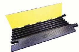 Cable Ramps Part #: TSCR Capable of handling up to 20,000 lbs per axle 5 x 1.