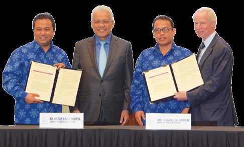 » Pengisytiharan Malaysia sebagai tuan rumah ICAKL 2017 dan jemputan rasmi oleh Dato Abdul Fattah Abdullah (tiga dari kanan) International Co-operative Alliance (ICA) merupakan sebuah badan bebas