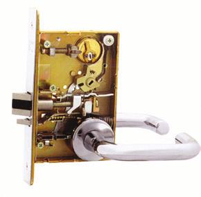 : Latchbolt by either knob unless outside knob is locked by push/turn button in inside knob. Turn button must be released manually.
