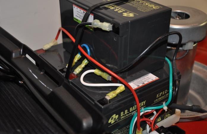 Toro Cordless Electric Batteries: Three 12-volt, 12