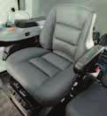 40 SWIVEL ANGLE AUTO COMFORT SEAT Operator comfort is a key New Holland priority.