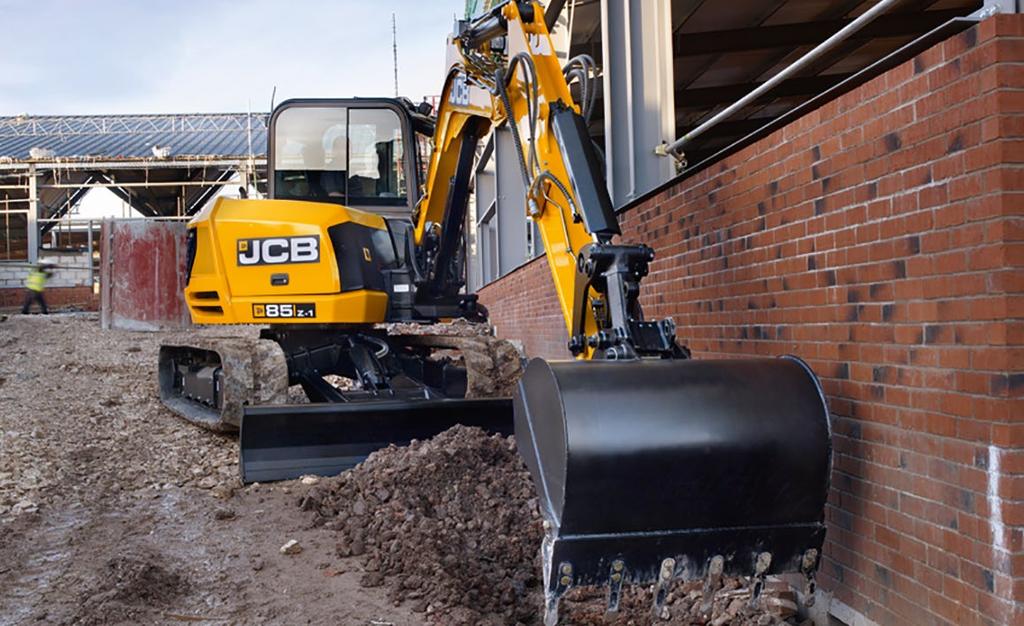 MINI/MIDI EXCAVATORS BUCKETS - GENERAL PURPOSE A rolled top section increases structural integrity Side plate reinforcement offers additional strength and rigidity Replaceable wear parts increase