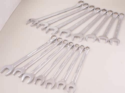 94 $188 95 5000LR 5 Piece SAE Ratcheting Box Wrench Set Contains 6 PT: ¹ ₄ x ⁵ ₁₆, ³ ₈ x ⁷ ₁₆, ¹