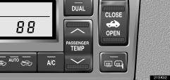 The operation status is shown by each indicator. When one of the manual control buttons is depressed while operating in automatic mode, the mode relevant to the depressed button is set.
