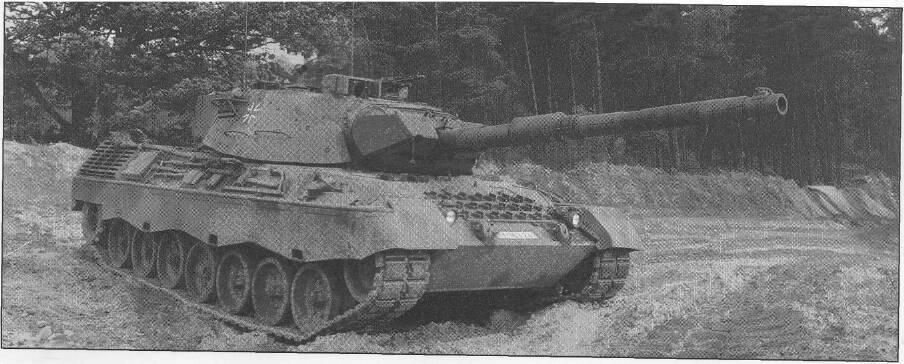 Specification First prototype: 1960 First production: Leopard 1A4 1974-75 (250 built by Krupp MaK and Krauss Maffei); Leopard 1A5 1986-92 (1300 conversions by Wegmann from Leopard 1A1A1/1A1A2)