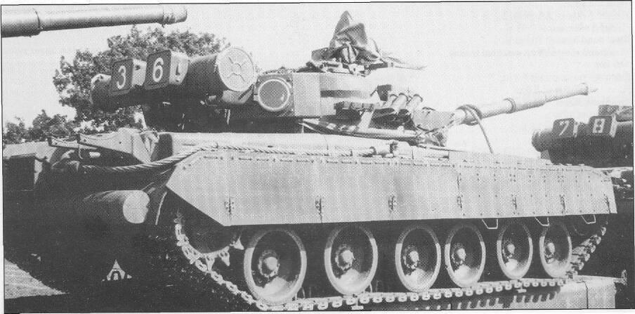 turret roof, land navigation system and no-atgw capability. T-80BV - the T-80B with bolts/brackets added all over the hull glacis and turret top, sides and front to take ERA boxes.