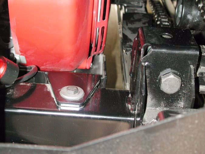 See Figure 4.4. Integrated dashboard and glove box Solid rear mounting point Figure 4.6 NOTE: The solid mounts may allow slightly higher vibration at idle than the rubber mounts. 4.7.