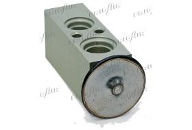 R12-R134a Cooling capacity (ton): 2 Inlet / Outlet type: Threaded Inlet size: G6 (3/8") - G10 (5/8") Outlet size: G8
