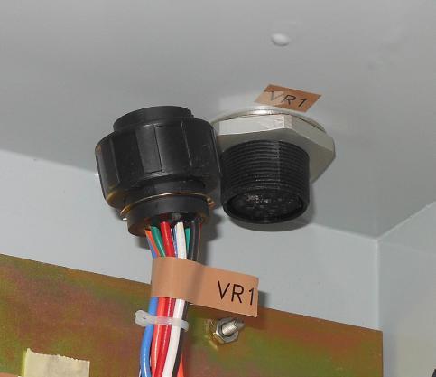 4. Identify the correct pigtail harness to be connected to the incoming control cable by matching the VR1, VR2, or VR3 labels as shown in Figure 5.
