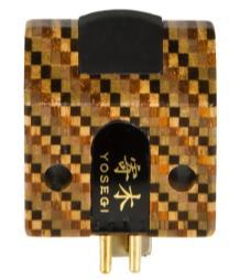 The EAT KT88 has an designed maximum anode dissipation rating of 35W and is recommended for use in the output stage of an a.f. amplifier.