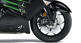 Sculpted by the wind, the Ninja ZX-14R's bodywork offers high aerodynamic performance that reduces drag, and contributes to stability and wind protection at highway speeds.