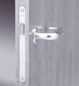 46 6 25 145 70 Briton 5440 Latch - 41 15 From both sides the lock can be operated by lever handle