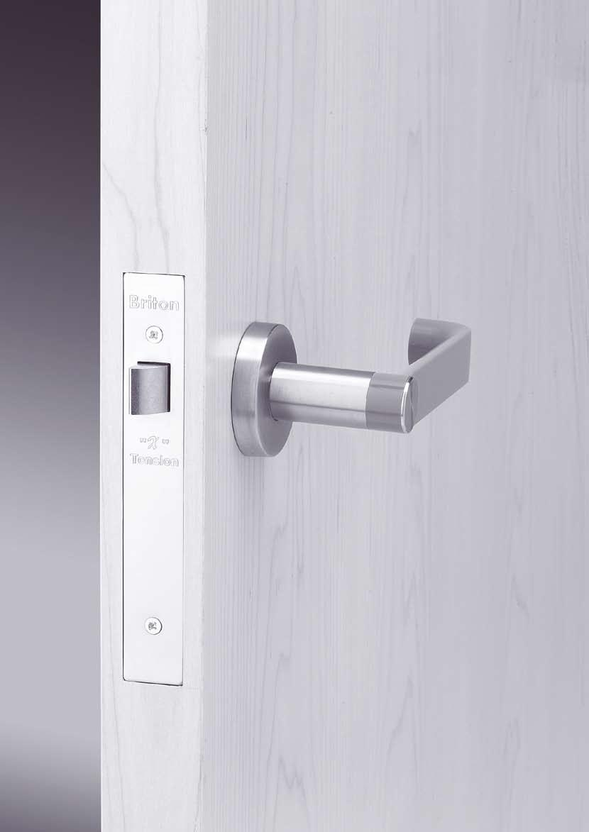 5200 Series UK Lockcases The Briton 5200 UK Commercial Lock series offers a choice of functions within a modular range of compact sized lockcases.