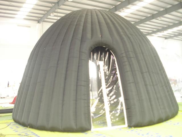 Event Dome Price Single day Two days/weekend 5 days 6m diameter 500 895 1,650 Artwork Outer logo up to 4 colour artwork is an additional 395 + Vat.