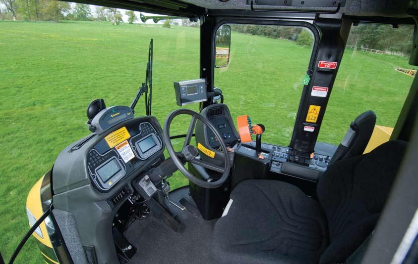 Setting New Standards Transmission Cab In simple terms, the 3-speed hydrostatic system fitted to the Challenger RoGator 618S exceeds all expectations.