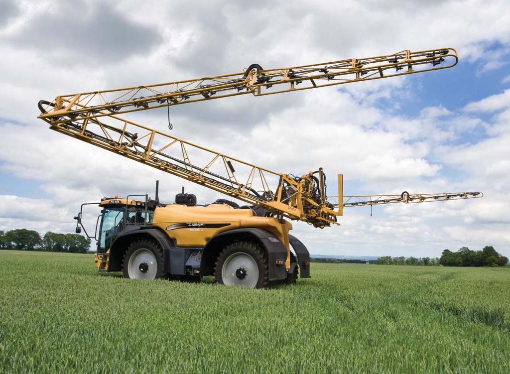 the all-new rogator 600 The all-new Challenger RoGator 600 headline features Unique, single-beam, high-grade steel chassis allows outstanding manoeuvrability and easy access to key components.