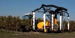 range dedicated to grape and olive harvesting and spraying. GREGOIRE G10.