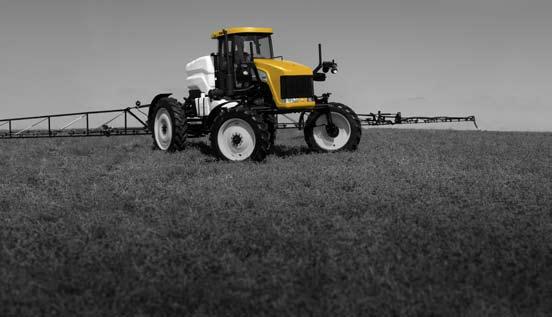 spray LONGER. Two product tank options offer greater flexibility on the 7000 Series sprayer.