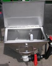 Easy to operate push button controls for: Spray/Fill/Recirculation have replaced manual taps to