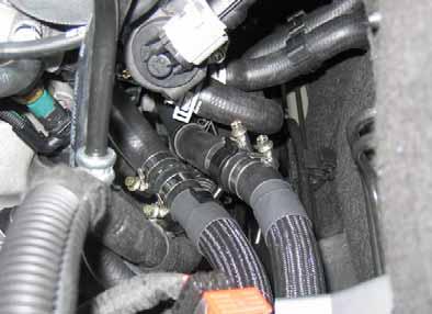 connecting, fill the coolant hoses with coolant.