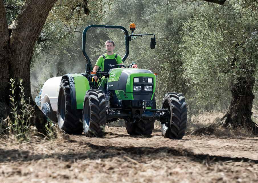 28-29 TRACTORS AGROfarm TB The best standard equipment you can get. The DEUTZ-FAHR Agrofarm TB has been developed especially for use in olive groves and orchards.