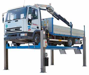 RAV4800 8 TONNE 4 POST VEHICLE HOIST Choose and install a Ravaglioli hoist and provide your workshop with: Large clearances between the posts to enables easy loading of wide vehicles Ideal capacity