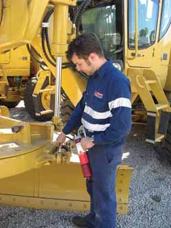 workshops where greasing is undertaken all day, every day The Alemlube 660A trigger action grease gun, delivers high volume or high pressure greasing. On the volume setting, the gun can deliver 1.