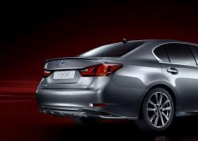 with auto-lift and lowering Lexus Premium Navigation - 12.