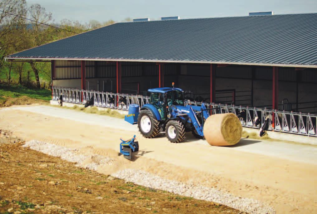 12 13 Front linkage and loader Enhance farming versatility with a front linkage and loader New Holland knows that full integration is far better than something that has been tacked on as an