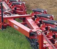 Models 6200 and 8300 feature hydraulic Vari-Width with 12"-20" settings (Photo courtesy of