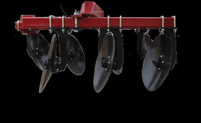 COMPOUND BLADE ANGLE Two rows of independently mounted 24" blades are mounted on a compound angle for improved residue incorporation.