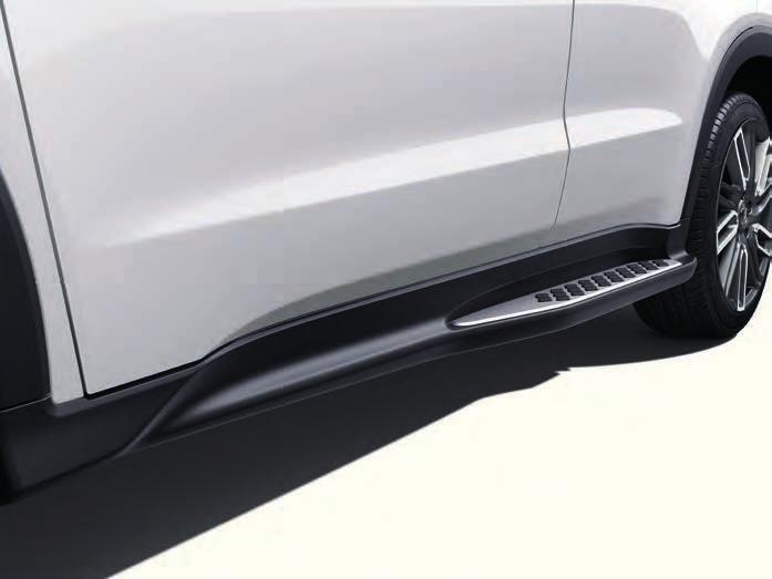 BOOT TRAY WITH DIVIDERS Perfectly formed to your car s boot shape, the waterproof, anti-slip boot